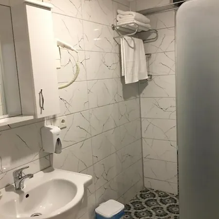 فندق Karasu Elmasotel