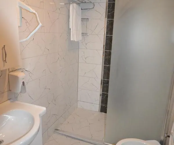 Hotel Karasu Elmasotel *